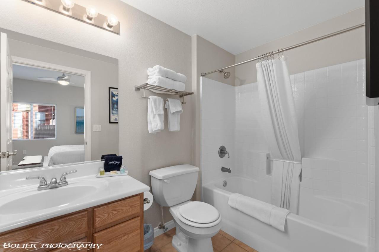 Hawk Ridge Two Bedroom Condo By Cool Properties Mesquite Bagian luar foto