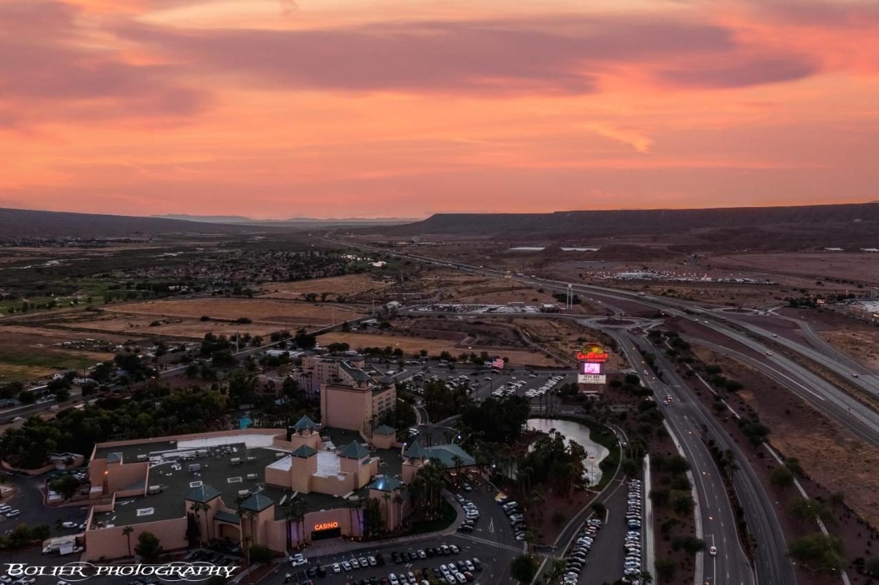 Hawk Ridge Two Bedroom Condo By Cool Properties Mesquite Bagian luar foto
